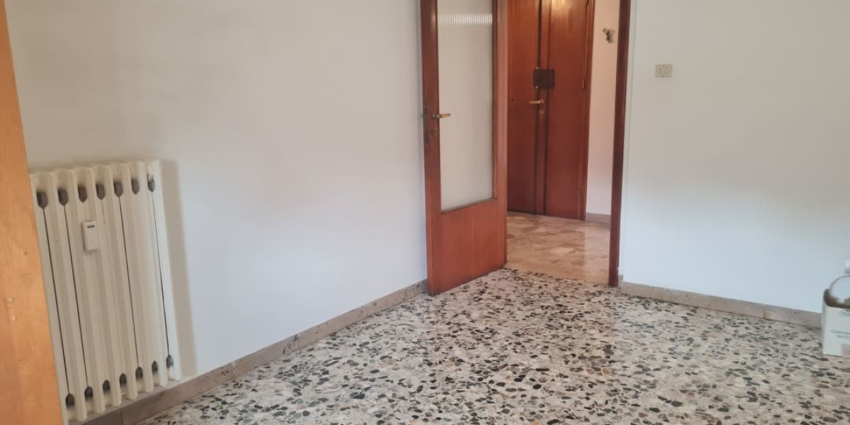 Ancona Piano-Stazione VIA SEBENICO, 10, 2 Camere Camere, ,1 BagnoBagni,Appartamento,In Vendita,VIA SEBENICO,2,1081