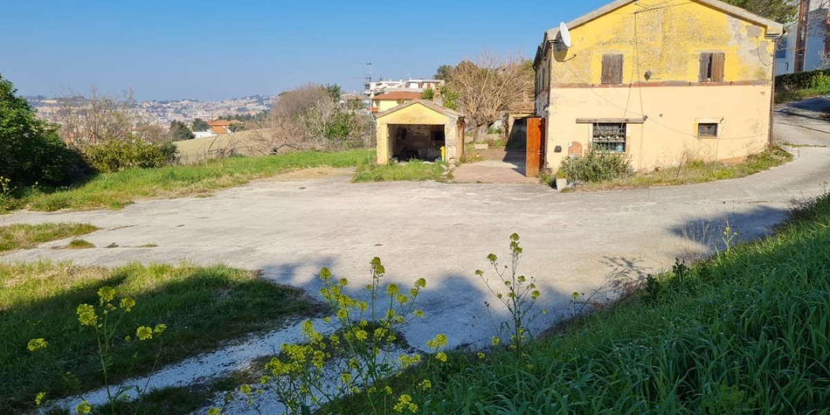 Ancona Pinocchio-Posatora MAGGINI, 3 Camere Camere, ,2 BagniBagni,Rustico/Casale,In Vendita,MAGGINI,1093