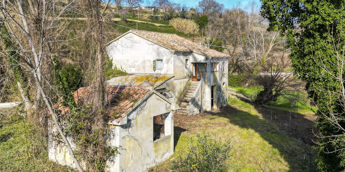 Ancona Campagna Montegalluzzo, 240, 3 Camere Camere, ,1 BagnoBagni,Rustico/Casale,In Vendita,Montegalluzzo,1104