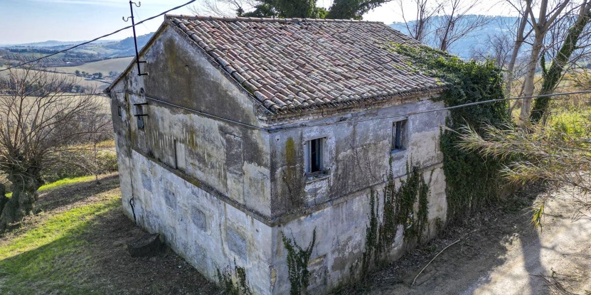 Ancona Campagna Montegalluzzo, 240, 3 Camere Camere, ,1 BagnoBagni,Rustico/Casale,In Vendita,Montegalluzzo,1104